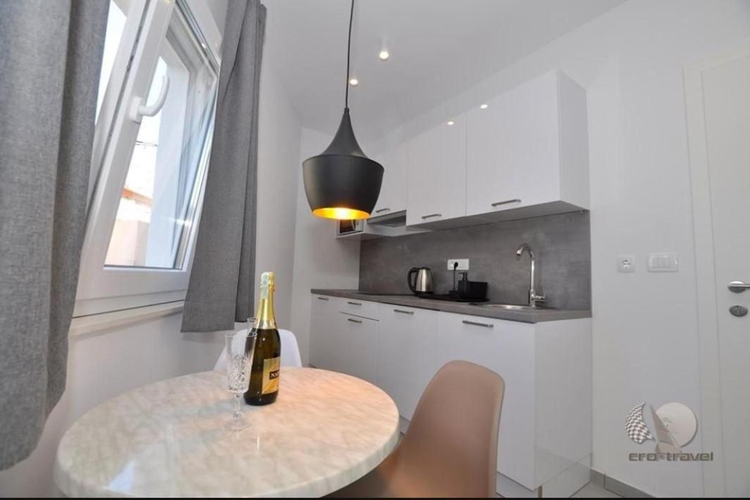 Apartmani Miranda Drasnice Bagian luar foto